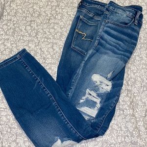 AEO Distressed Jeggings